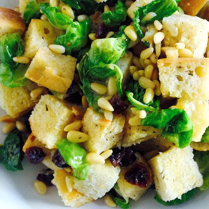 CROUTON SALAD WITH ROASTED BRUSSELS SPROUTS