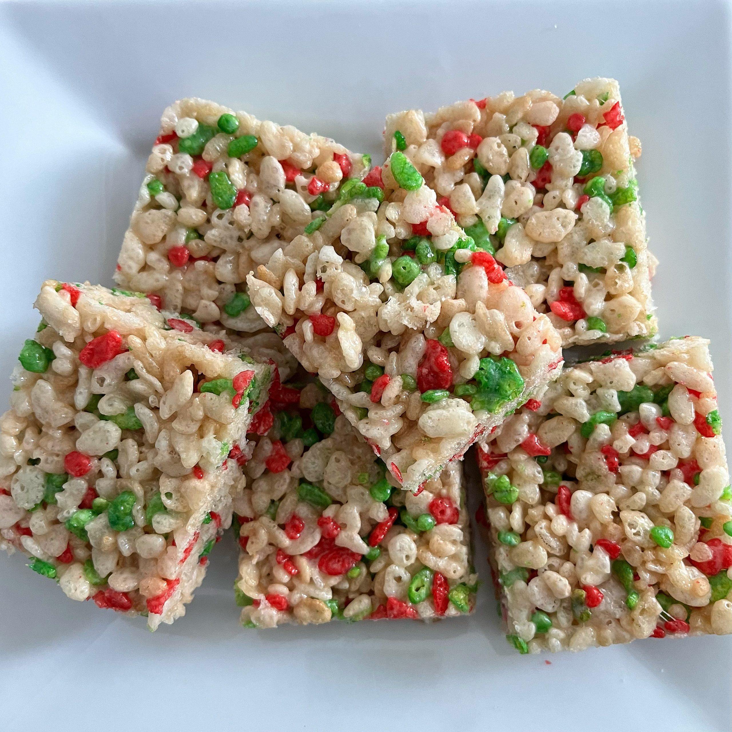 CHRISTMAS RICE KRISPIE SQUARES