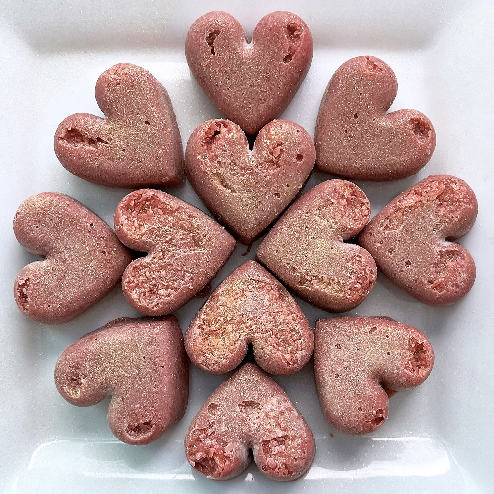 STRAWBERRY RUBY CHOCOLATE HEARTS